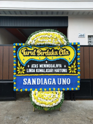 Papan Bunga Duka di Sei Kepayang Barat